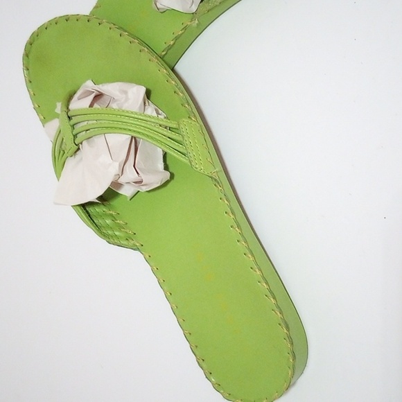 Gianni Bini Lime Green leather strap sandals. Stitched design. Size 8 - Picture 4 of 9
